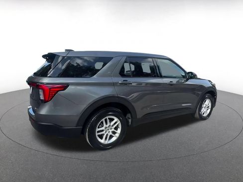 Used 2026 Ford Explorer Active AWD/4WD image 14