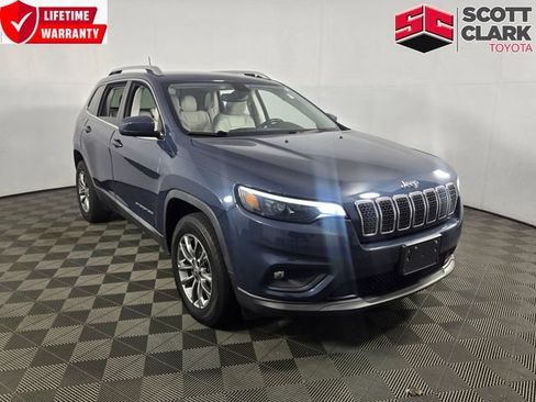 Used 2020 Jeep Cherokee Latitude Plus w/ Comfort/Convenience Group AWD/4WD image 1