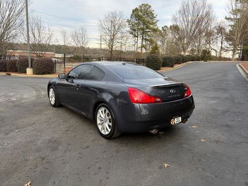 Used 2011 INFINITI G37 Coupe image 4