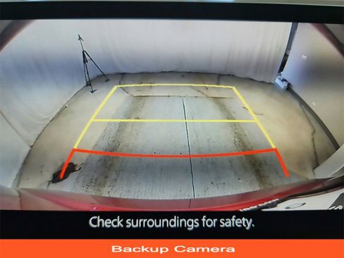 Used 2023 MAZDA CX-9 Touring image 16