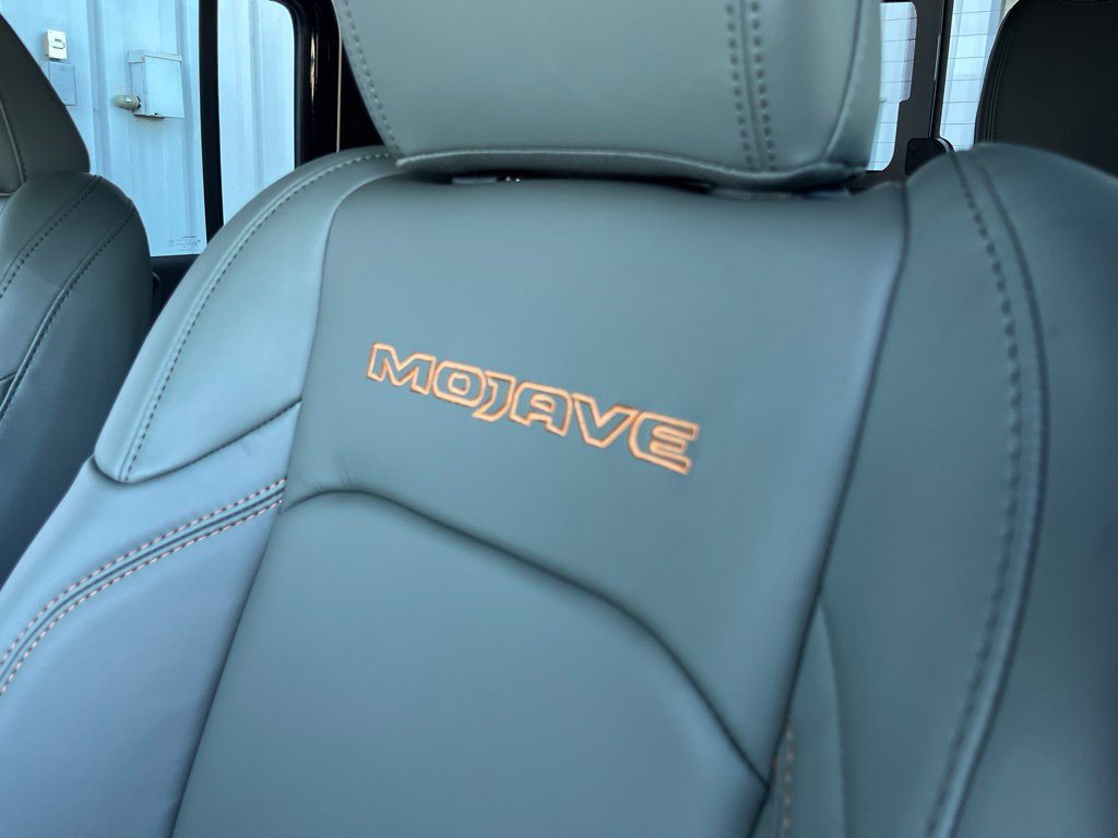 New 2027 Jeep Gladiator Mojave AWD/4WD image 31
