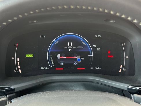 Used 2026 Toyota Camry SE FWD image 40