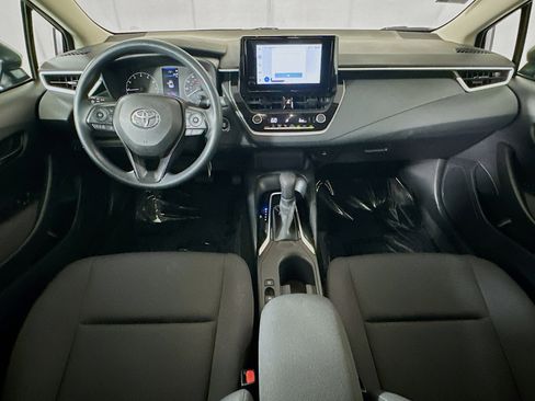 Used 2023 Toyota Corolla LE w/ LE Convenience Package FWD image 27