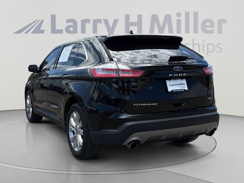 Used 2021 Ford Edge Titanium AWD/4WD image 3