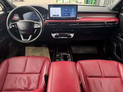 Used 2023 Lincoln Corsair Reserve w/ Equipment Group 201A image 13