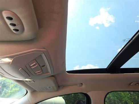Used 2019 Ford Escape Titanium FWD image 6