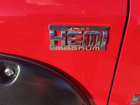 Used 2005 Dodge Ram 2500 Truck SLT image 11