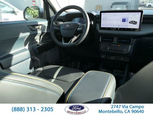 Used 2026 Ford Maverick Lobo AWD/4WD image 26