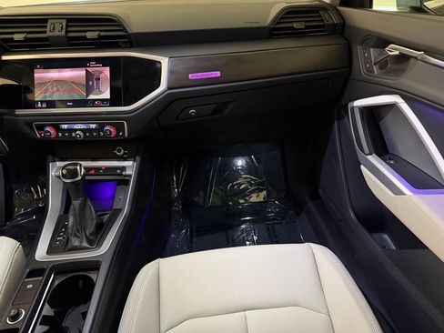 Certified 2022 Audi Q3 2.0T Premium Plus w/ Premium Plus Package image 27