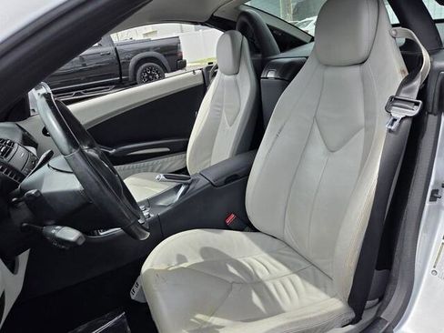 Used 2009 Mercedes-Benz SLK 300 image 5