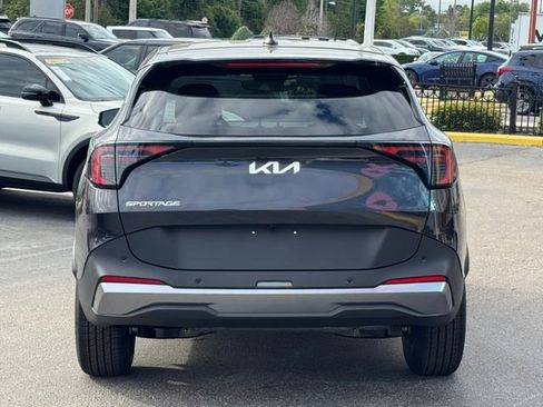 New 2026 Kia Sportage EX w/ EX Panorama Roof Package image 4