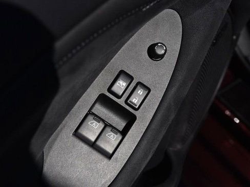 Certified 2024 Nissan Z Performance w/ Floor Mat Package image 10