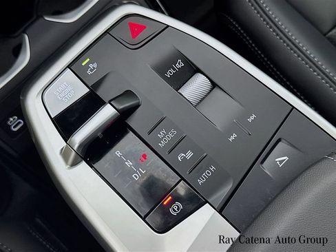 Used 2025 BMW X1 xDrive28i w/ Convenience Package image 16