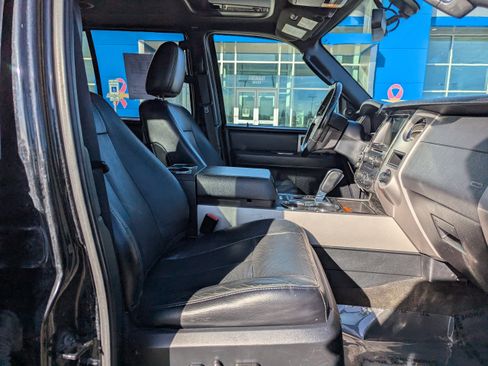 Used 2017 Ford Expedition Max Limited image 40