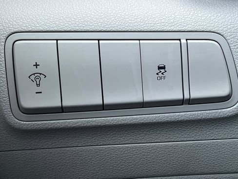 Used 2017 Hyundai Tucson SE image 35