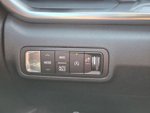 New 2026 GMC Terrain Elevation w/ Elevation Premium Package AWD/4WD image 22