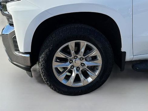 Used 2019 Chevrolet Silverado 1500 LTZ w/ LTZ Premium Package image 23