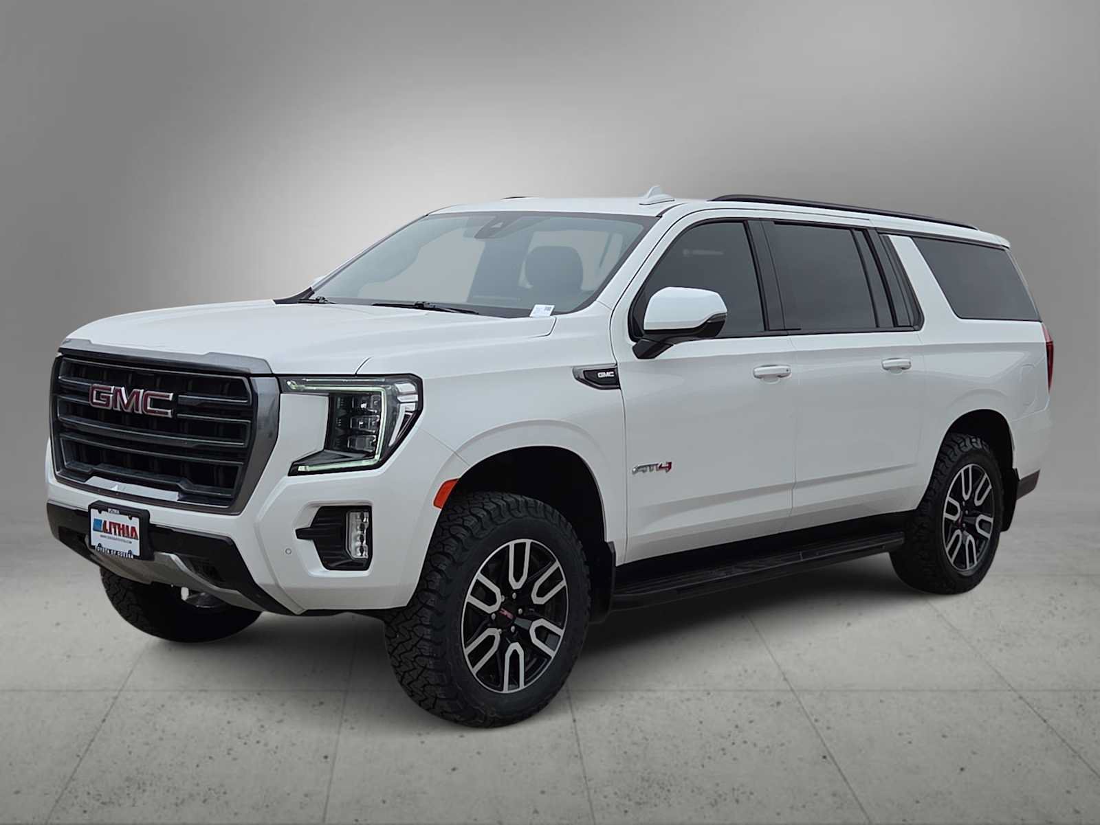 Used 2021 GMC Yukon XL AT4 AWD/4WD image 4