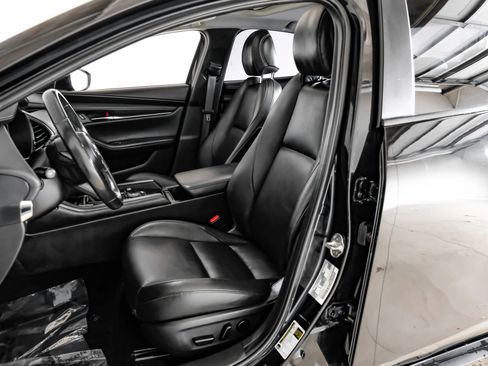 Used 2021 MAZDA MAZDA3 s image 31