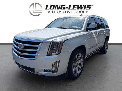 Used 2016 Cadillac Escalade Premium RWD image 1