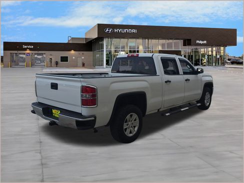 Used 2018 GMC Sierra 1500 4WD Crew Cab 153.0 image 9