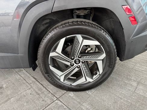 Used 2024 Hyundai Tucson Limited AWD/4WD image 4
