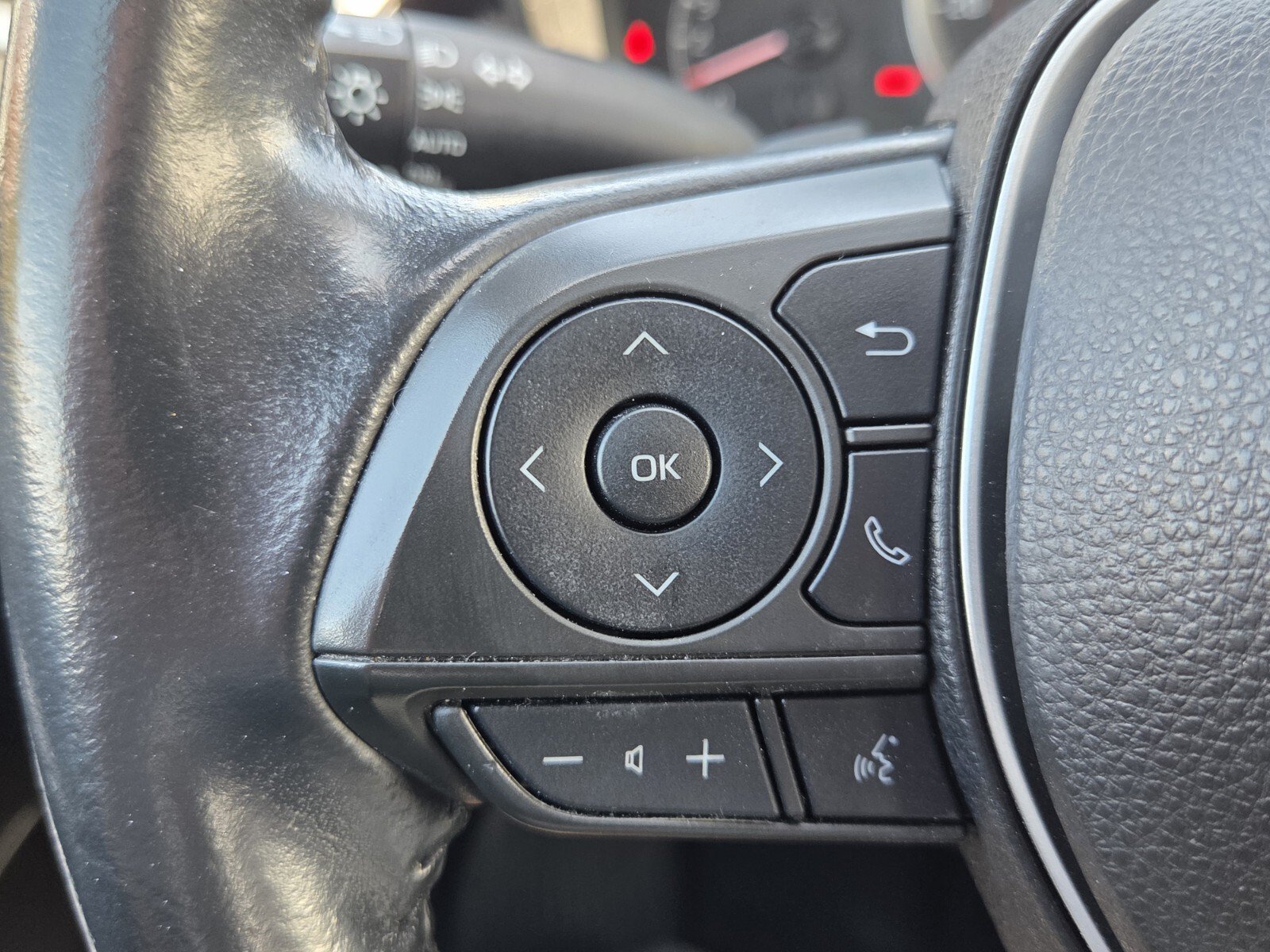 Certified 2022 Toyota Corolla SE FWD image 21