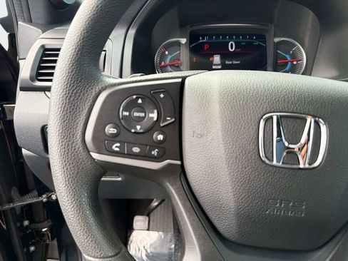 Used 2022 Honda Pilot Sport image 27