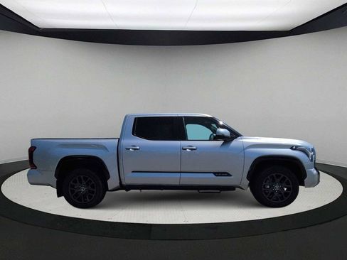 Used 2023 Toyota Tundra Platinum AWD/4WD image 9