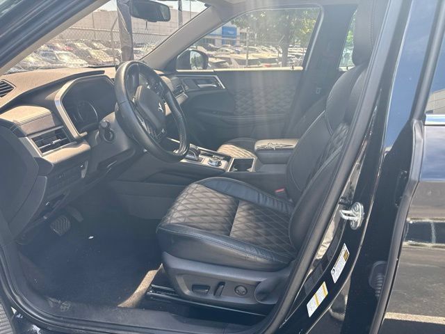Used 2022 Mitsubishi Outlander SEL AWD/4WD image 5