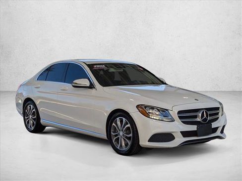 Used 2017 Mercedes-Benz C 300 Sedan image 3