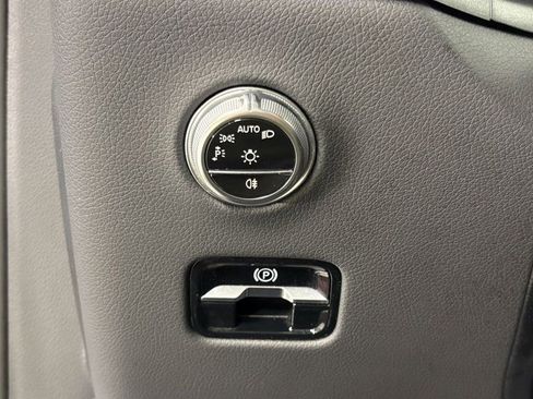 Used 2024 Mercedes-Benz GLC 43 AMG GLC 43 AMG w/ Driver Assistance Package image 11