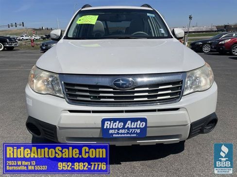 Used 2010 Subaru Forester 2.5X Premium AWD/4WD image 2