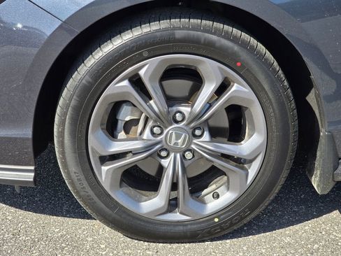 Used 2023 Honda Accord EX image 26