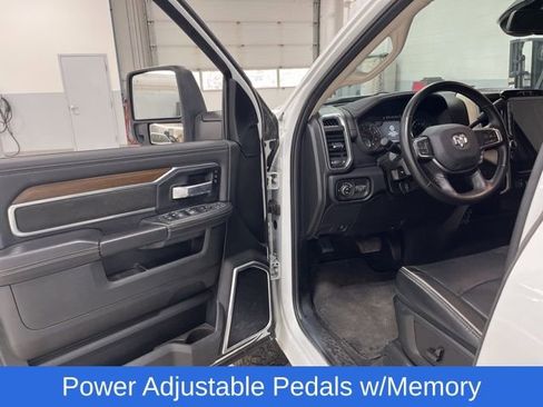 Used 2024 RAM 2500 Laramie image 19