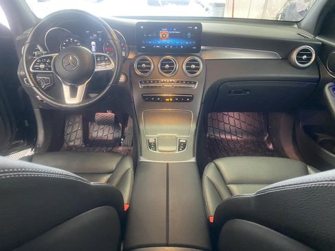 Used 2022 Mercedes-Benz GLC 300 4MATIC image 13