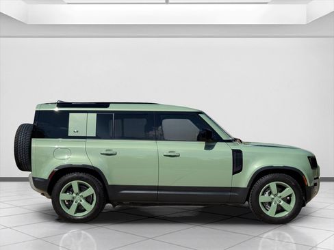 Used 2023 Land Rover Defender 110 75th Limited Edition image 13