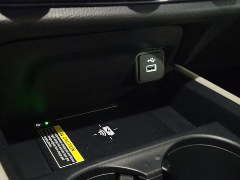 Used 2023 Honda HR-V EX-L image 32