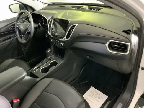 Used 2020 Chevrolet Equinox Premier FWD image 31
