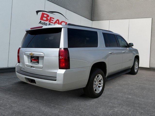 Used 2018 Chevrolet Suburban LT AWD/4WD image 13