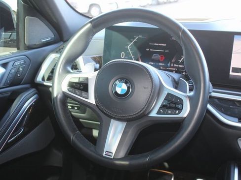 Used 2024 BMW X6 xDrive40i w/ Premium Package image 26