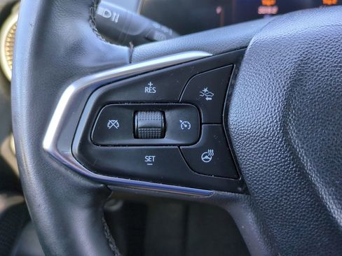 Used 2024 Chevrolet Trax ACTIV w/ Driver Confidence Package image 23