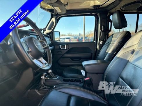 Used 2021 Jeep Gladiator Overland w/ Popular Equipment Package image 10
