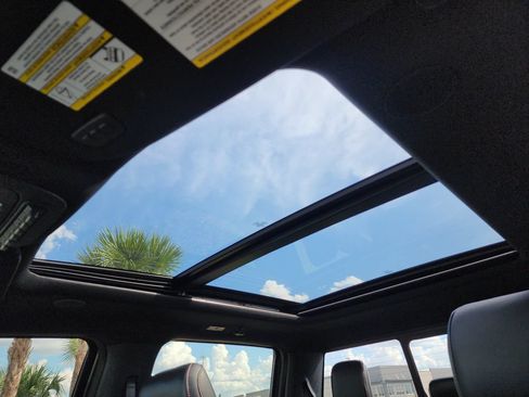 Used 2025 Ford F150 Raptor AWD/4WD image 39