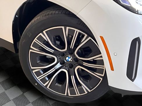 Used 2025 BMW X3 xDrive30i AWD/4WD image 34
