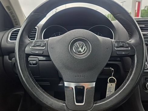 Used 2013 Volkswagen Jetta SE FWD image 11