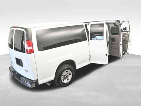 Used 2020 GMC Savana 3500 LT w/ LT Preferred Equipment Group image 63