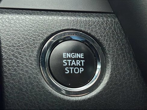 Used 2023 Toyota Camry SE w/ Convenience Package FWD image 25