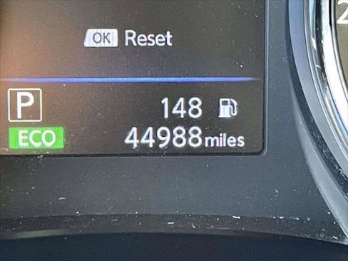 Used 2020 Nissan Rogue S image 22