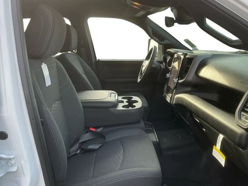 New 2026 RAM 3500 Tradesman AWD/4WD image 15